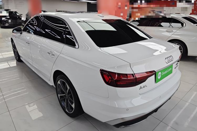 Used Audi A4L 2022 40 TFSI Fashion Dynamic Model