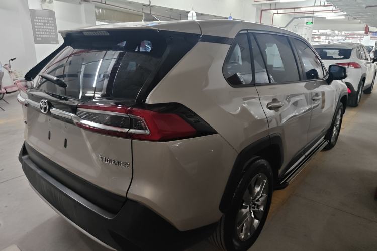 Used Toyota Wildlander 2020 2.0L CVT Two-Wheel Drive Luxury Edition Rear Right 45 Deg