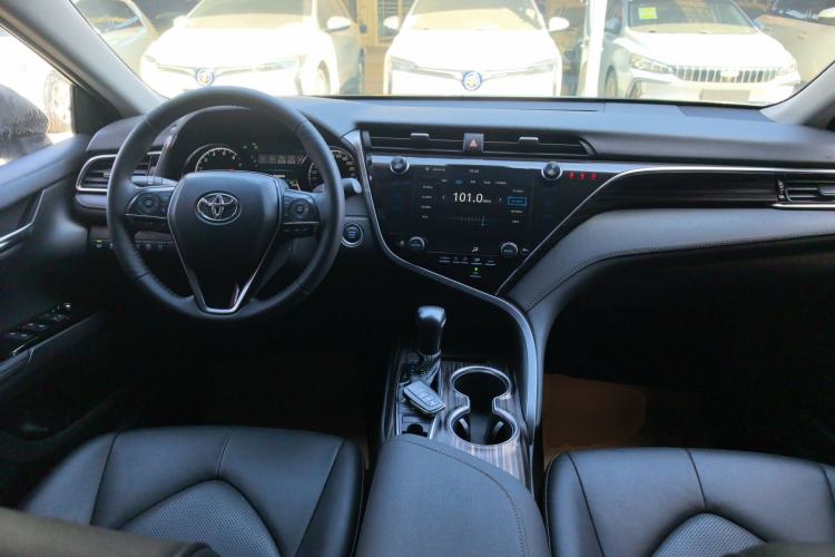 Used Toyota Camry 2019 Revised Version 2.5G Luxury Edition Center Console