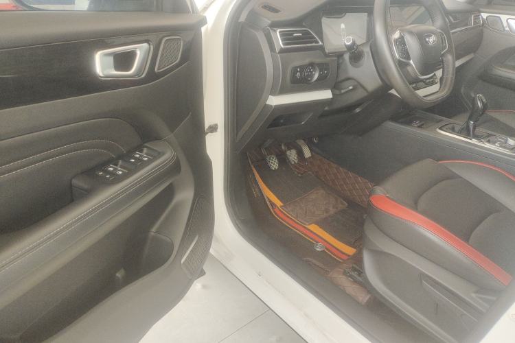 Used Cowin Xuanjie 2020 1.5L Manual Trendy Driver Seat