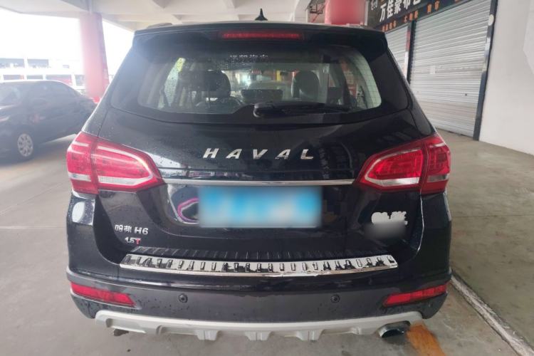 Used Haval H6 2017 Red-Label Sport Edition 1.5T Manual Two-Wheel Drive Elite Model Rear