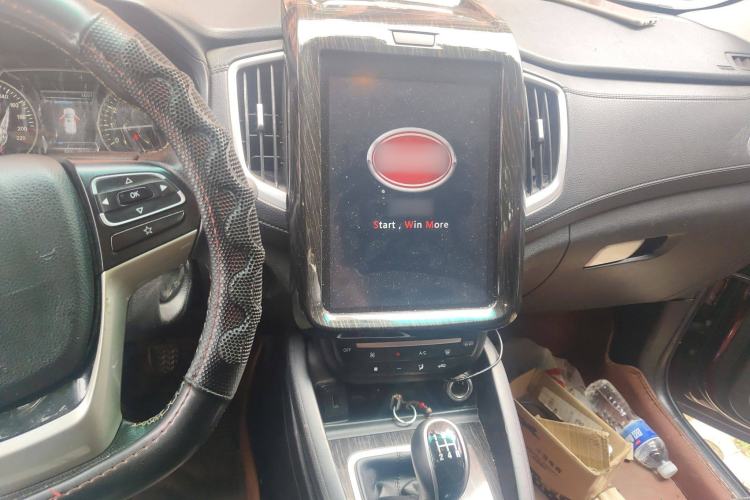 Used SWM X7 2016 1.8L Manual Luxury Edition 7 Seats
