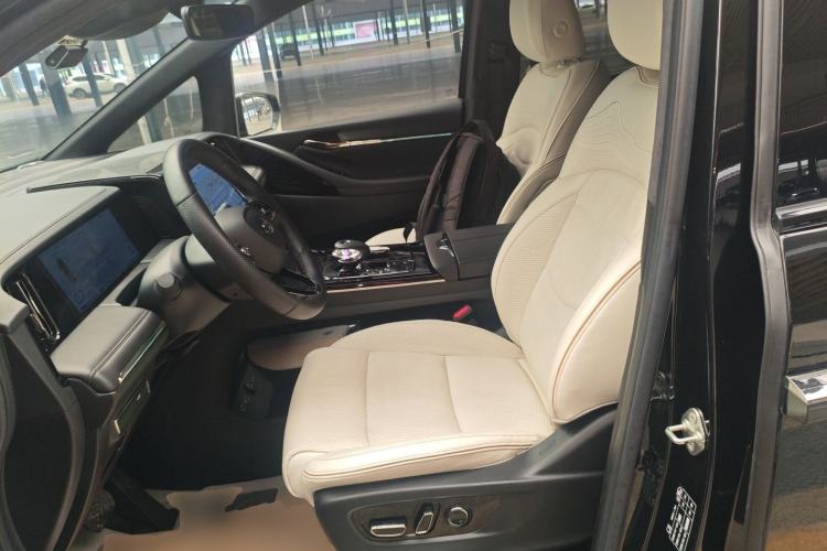 Used GAC Trumpchi M8 2023 Zongshi Series 400T Flagship Edition
