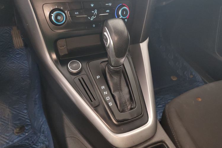 Used Ford Focus 2018 Hatchback Classic 1.6L Automatic Comfort Plus SmartDrive Edition
