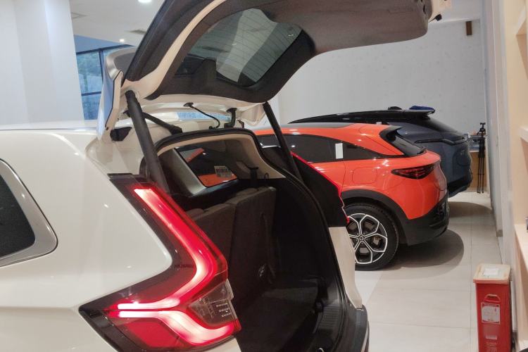 Used Honda CR-V 2023 240TURBO Two-Wheel Drive Deluxe Edition 7 Seats