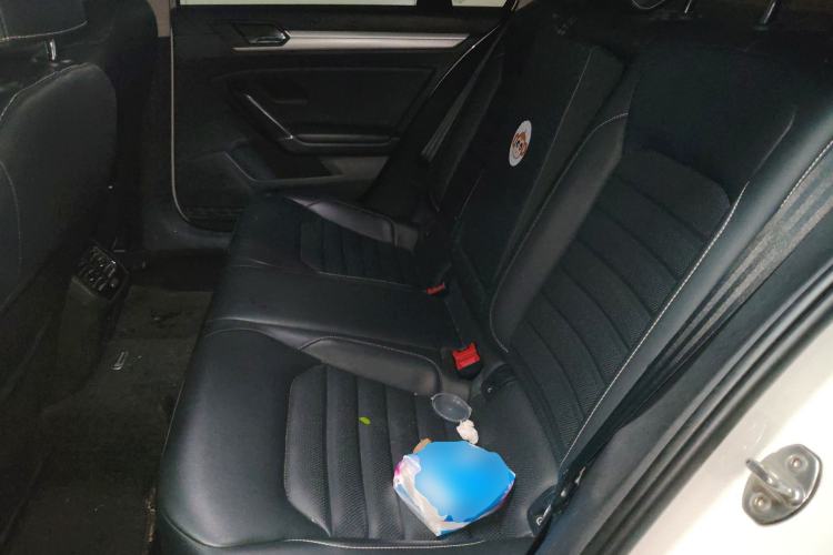 Used Volkswagen Lamando 2019 280TSI DSG Comfort Edition China VI standard Left Rear Seat