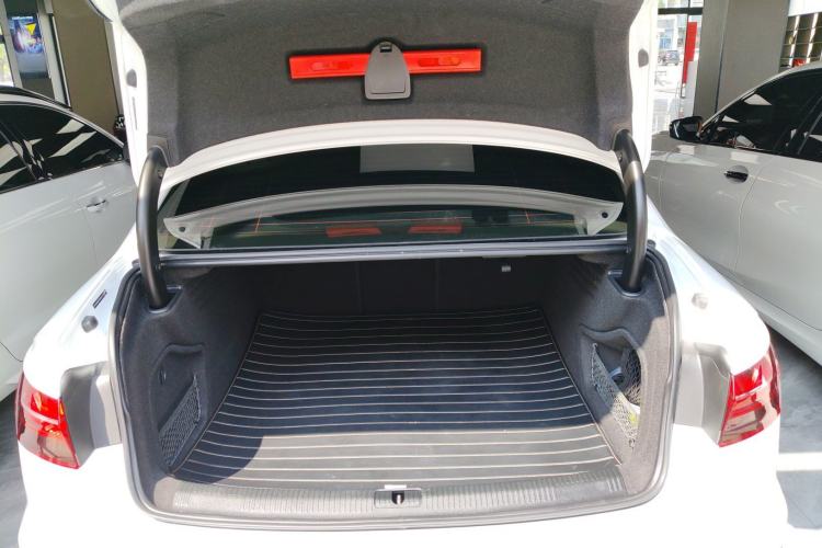 Used Audi A4L 2024 40 TFSI Luxury Dynamic Edition
