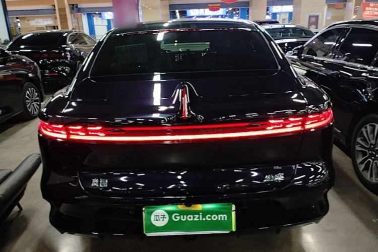 Used VOYAH PASSION 2024 PHEV Four-Wheel Drive Ultra-Long Range Flagship Model
