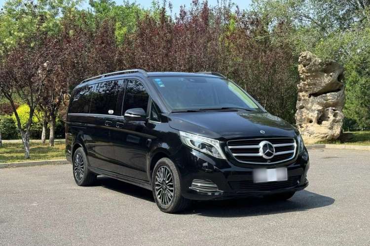 Used Mercedes-Benz V-Class 2017 V 260 Prestige Edition
