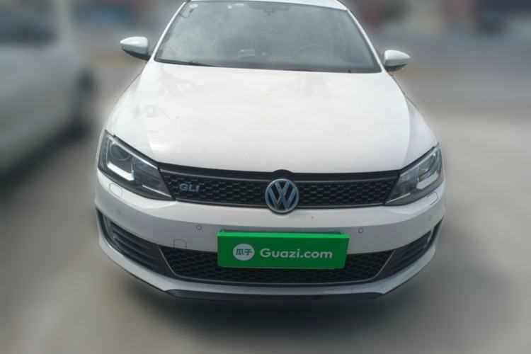 Used Volkswagen Sagitar 2013 2.0 TSI GLI Front