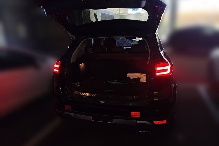 Used Geely Auto Emgrand X7 Sport 2016 1.8TD Automatic ZhiZun Version
