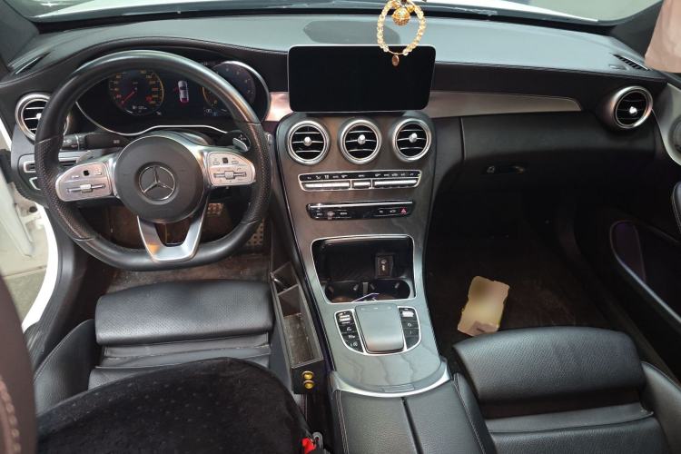 Used Mercedes-Benz C-Class 2020 C 260 Coupe Center Console