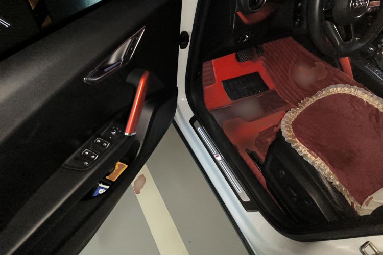 Used Audi Q2L 2018 35 TFSI Fashion Dynamic Version China VI Emission Standard Driver Seat