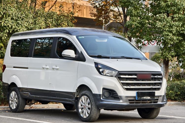 Used Jinbei Gold Hiace M Classic 2022 Panda Edition 1.5L Engineering Lion Passenger Van 6 Seats