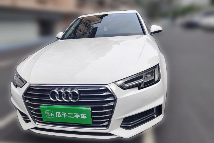Used Audi A4L 2019 40 TFSI Ambition China VI