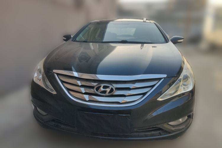 Used Hyundai Sonata 2011 2.0L Automatic Luxury Edition
