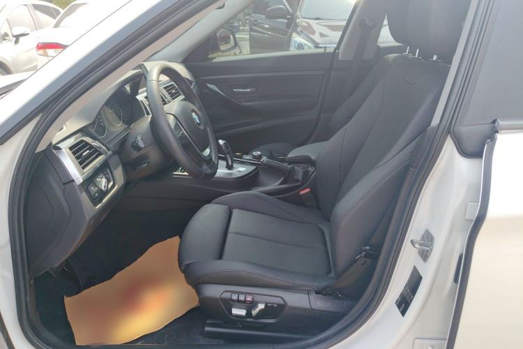 Used BMW 3 Series GT 2018 320i Sport Edition