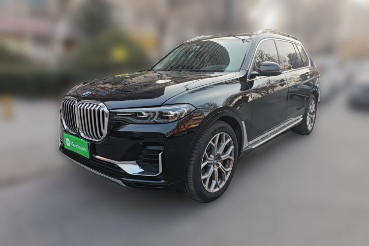 Used BMW X7 2019 xDrive40i Luxury Package with Leading Features