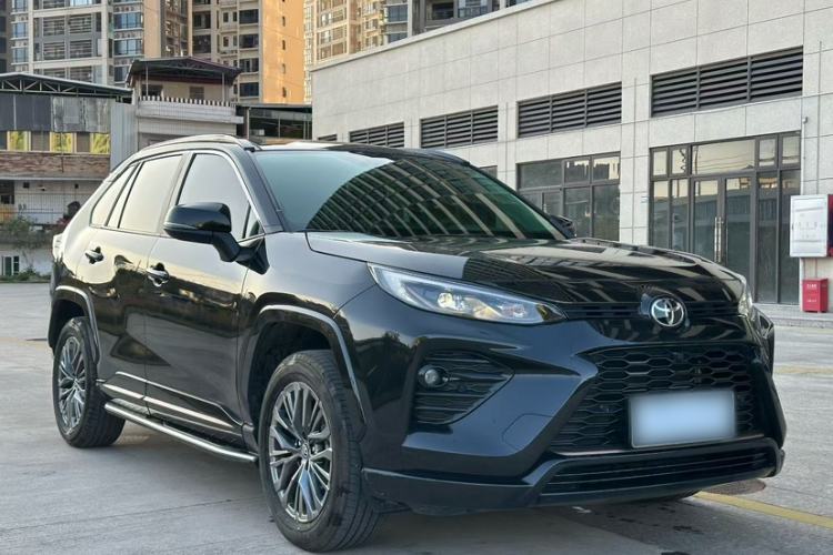 Used Toyota Wildlander 2024 2.0L CVT Two-Wheel Drive Luxury PLUS Edition Exterior 3