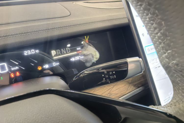 Used NETA S 2022 Extended-Range Version 1160 km Range Rear-Wheel Drive Mid-Grade
