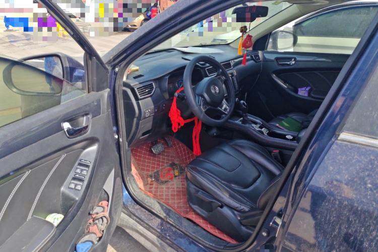 Used Dongfeng Fengon 580 2016 Revised Version 1.5T CVT Comfort Edition
