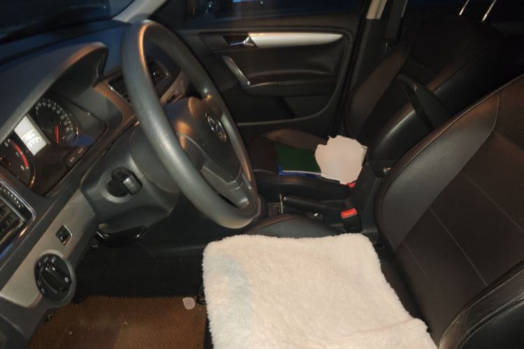 Used Volkswagen Gran Lavida 2013 1.6L Automatic Comfort Model