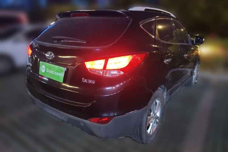 Used Hyundai ix35 2010 2.0L Automatic Two-Wheel Drive Elite Edition GLS Rear Right 45 Deg