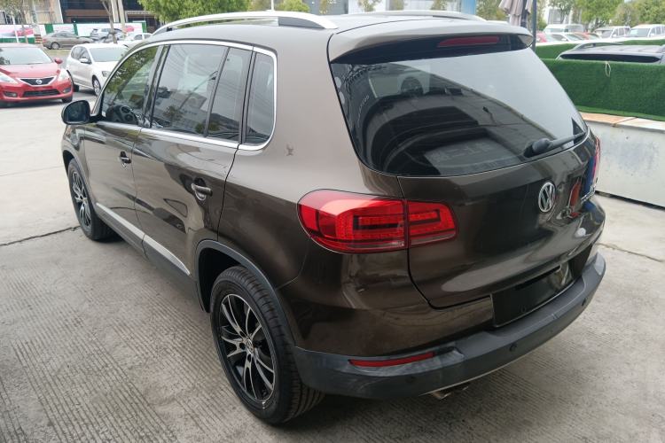 Used Volkswagen Tiguan 2015 1.8TSI Automatic All-Wheel-Drive Luxury Model
