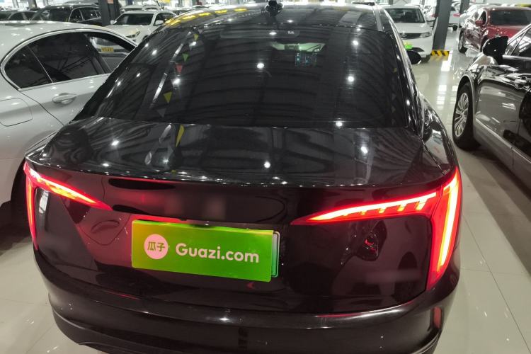 Used Hongqi E-QM5 2022 431 km Charge & Enjoy Edition Rear