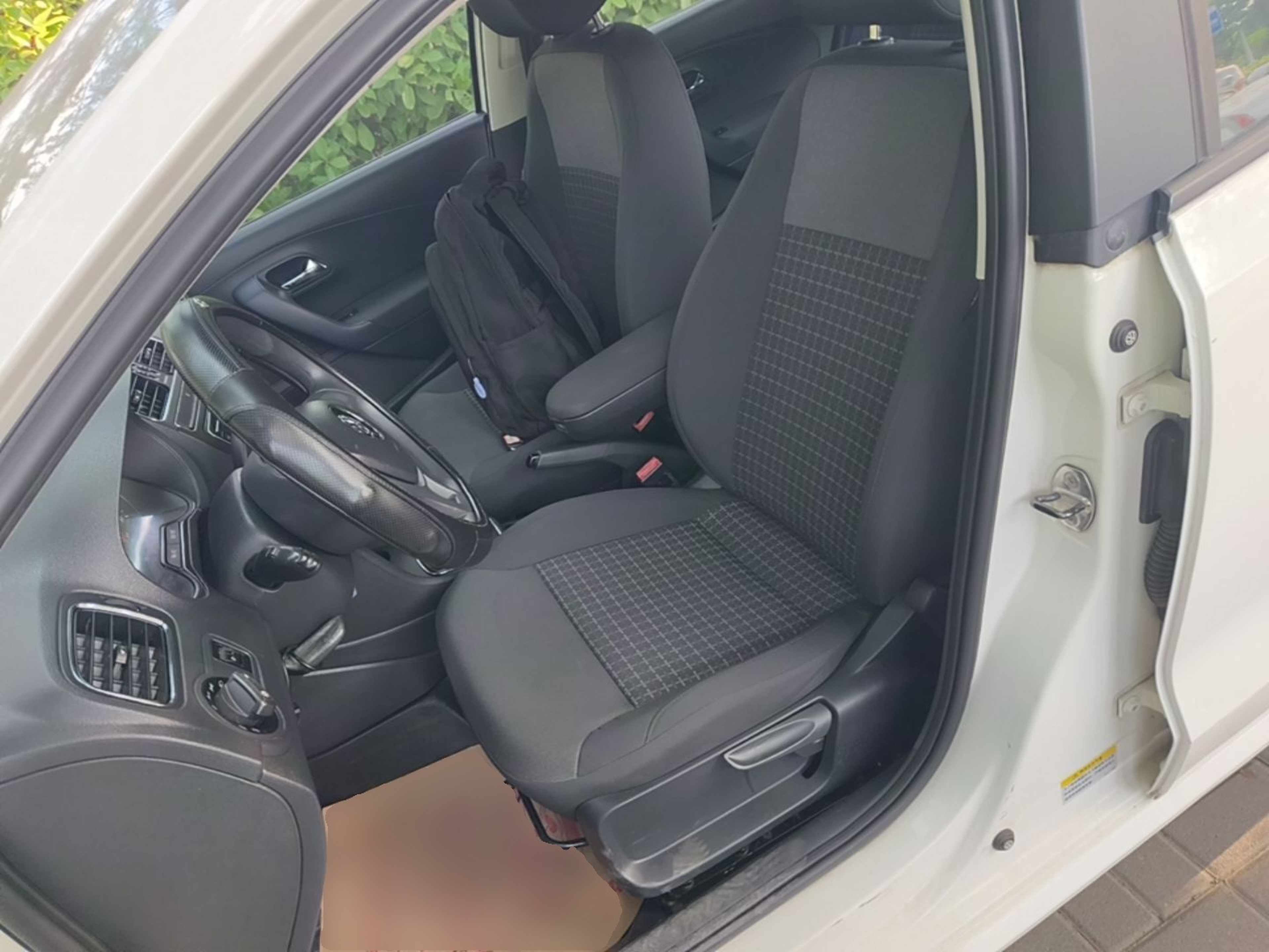 Interior delantero