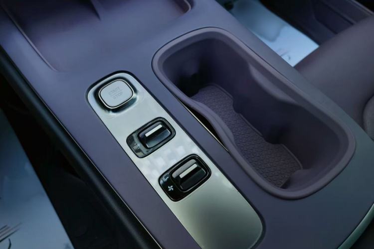 Used Xiaomi Auto SU7 2024 Rear-Drive Long-Range Intelligent Driving Version