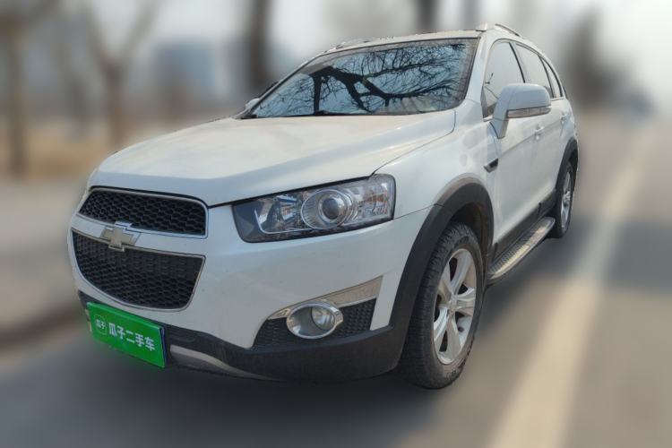 Used Chevrolet Captiva 2012 2.4L 4x4 Flagship Edition 7 Seats