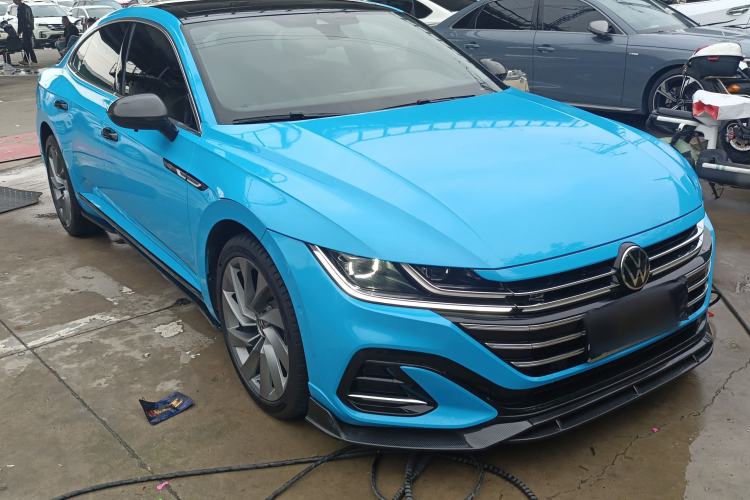 Used Volkswagen FAW-Volkswagen CC 2024 380TSI Striking Edition Front Right 45 Deg