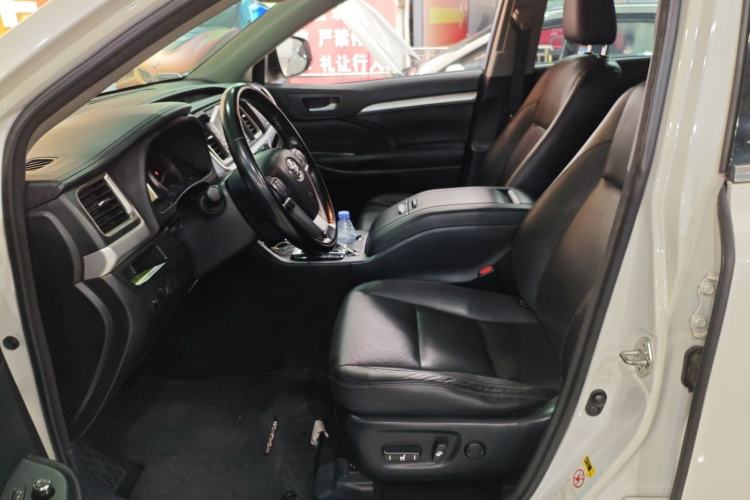 Used Toyota Highlander 2015 2.0T Four-Wheel Drive Luxury Edition 7-Seater Left Front Seat