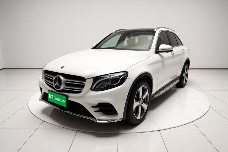 Used Mercedes-Benz GLC 2017 GLC 260 4MATIC Luxury Model Guazi used car, China used car export, Used car for sale, Used cars, Cheapest cars for sale