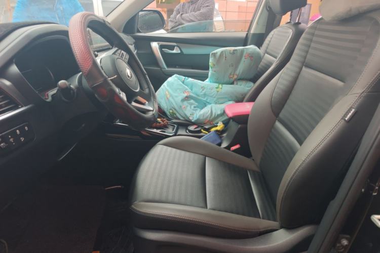 Used Kia Sportage R 2019 2.0L Automatic Smart Luxury Edition Left Front Seat