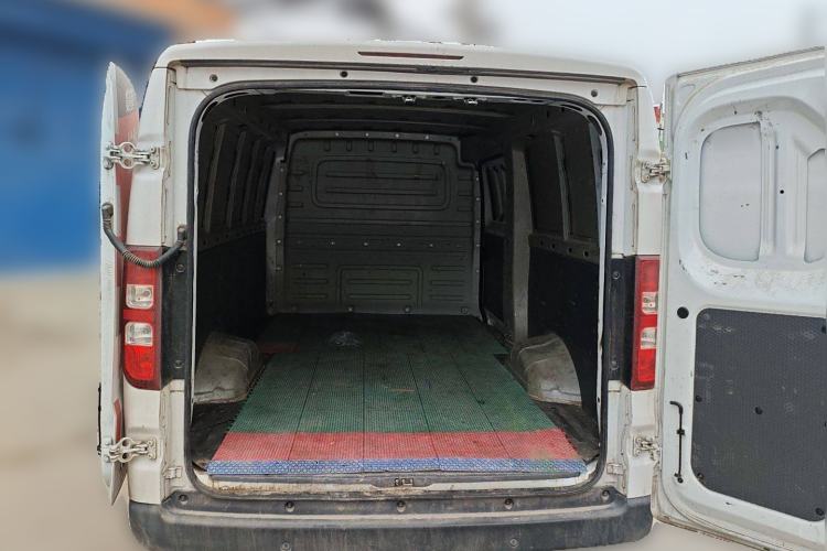 Used Wuling Yangguang 2024 300km Range Practical Window-Sealed Version 60kW
