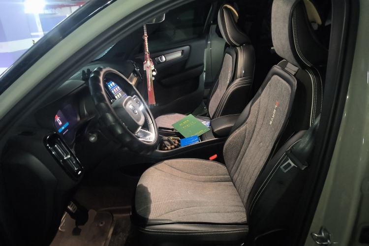 Used Volvo XC40 New Energy 2022 Long-Range Version Left Front Seat