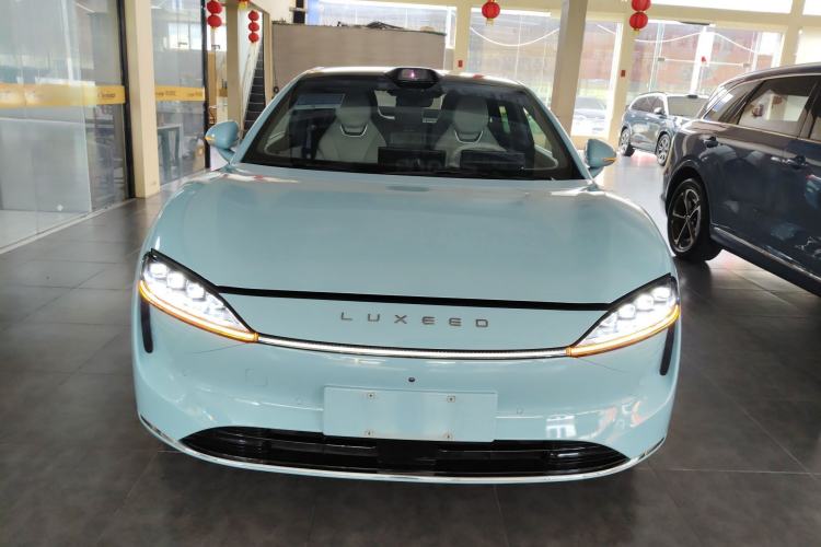 Used Hima Luxeed S7 2024 Max+ Rear-Drive Ultra-Range Intelligent Driving Edition Front