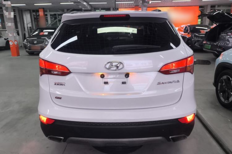 Used Hyundai Santa Fe 2013 2.4L Automatic Two-Wheel Drive Smart Version