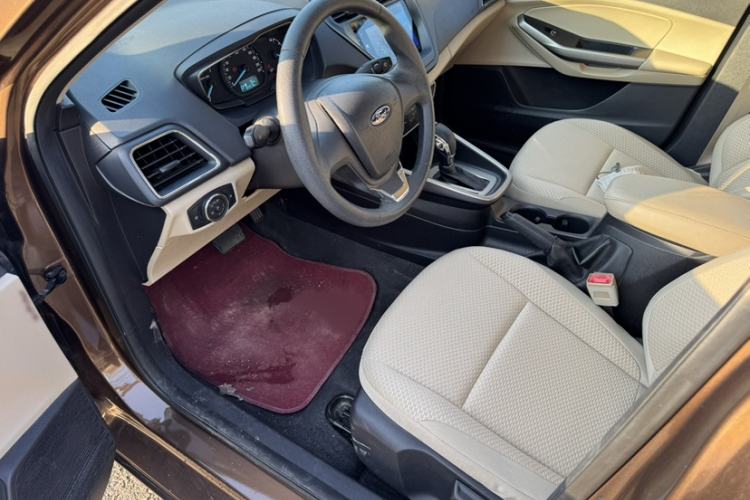 Used Ford Escort 2015 1.5L Automatic Comfort Edition