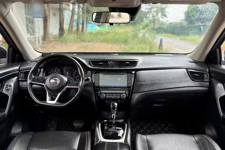 Used Nissan X-Trail 2019 2.0L CVT Smart Connect Comfort Edition 2WD