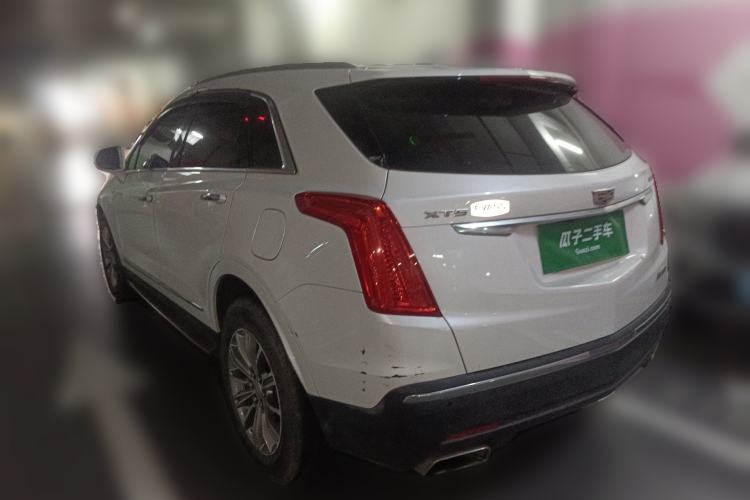 Used Cadillac XT5 2018 25T Luxury Model Rear Left 45 Deg