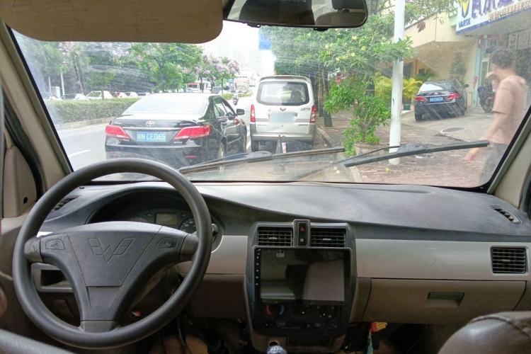Used Wuling Rongguang 2011 1.2L Comfort Model
