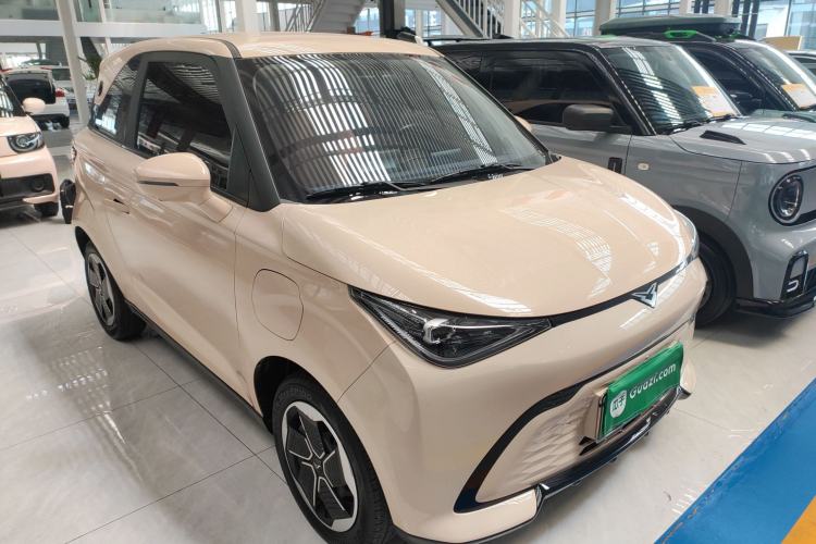 Used Cowin October 2023 201km Wave Rider Edition Front Right 45 Deg