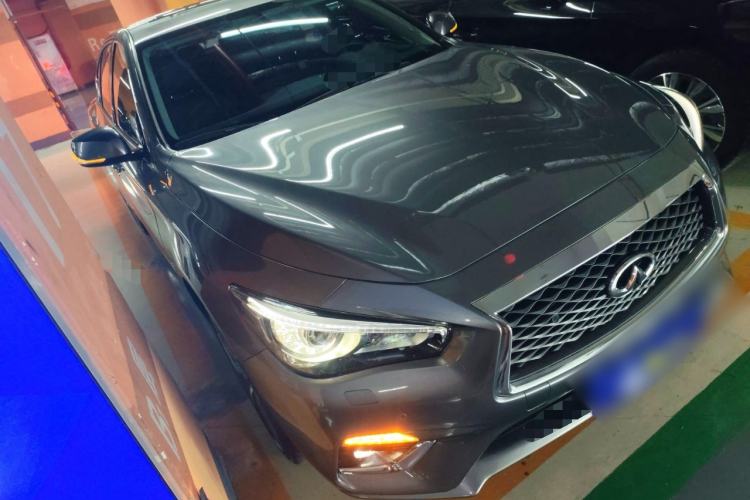 Used Infiniti Q50L 2022 2.0T Enjoyment Edition Front Right 45 Deg