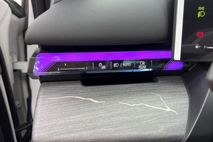 Used BMW 5 Series 2024 530Li Luxury Edition M Sport Package
