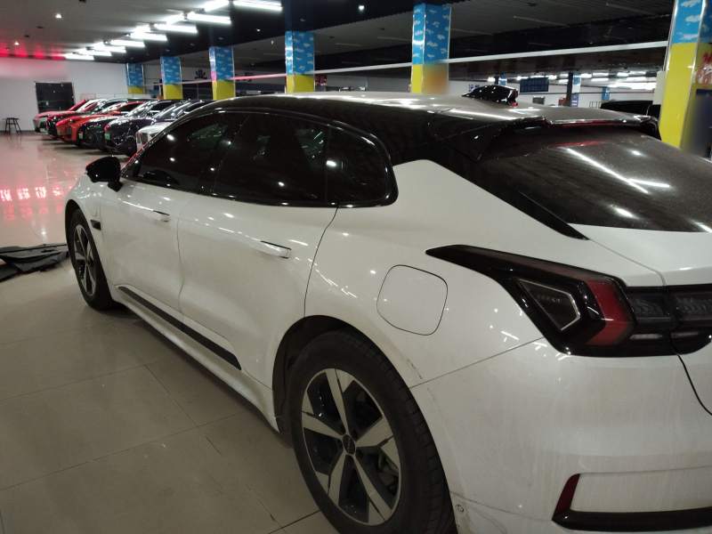 Used Zeekr 001 2023 WE Edition 86 kWh — 4