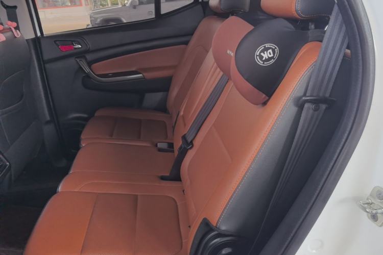 Used CHANGAN OSHAN CX70 2017 CX70T 1.5T Automatic Luxury Edition
