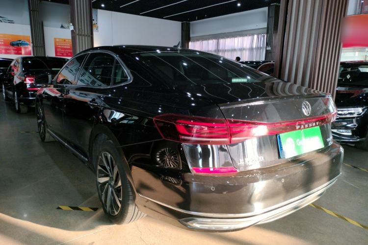 Used Volkswagen Passat 2022 330TSI Starry Luxury Edition Custom Version